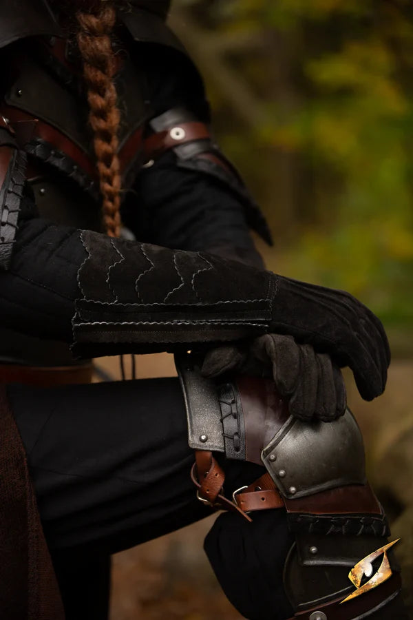 Scales Gloves - Suede Size 6 LARP Iron Fortress | Red Claw Gaming