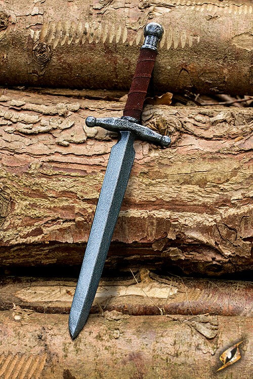 Stiletto - 47 cm LARP Iron Fortress | Red Claw Gaming
