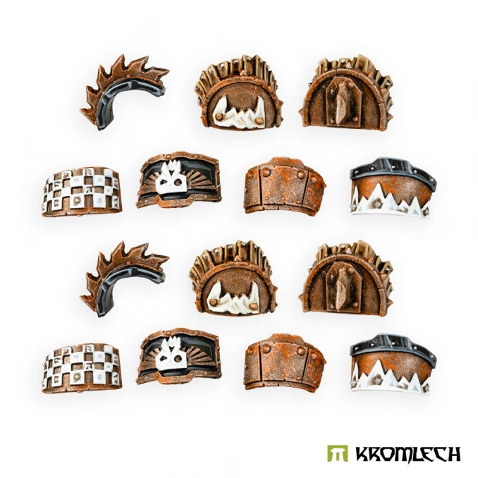 Orc Greatcoat Boss Shoulder Pads Minatures Kromlech | Red Claw Gaming