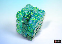 BOREALIS 36D6 KELP/LIGHT GREEN LUMINARY 12MM Dice Chessex | Red Claw Gaming