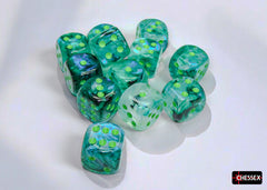 BOREALIS 12D6 KELP/LIGHT GREEN LUMINARY 16MM Dice Chessex | Red Claw Gaming