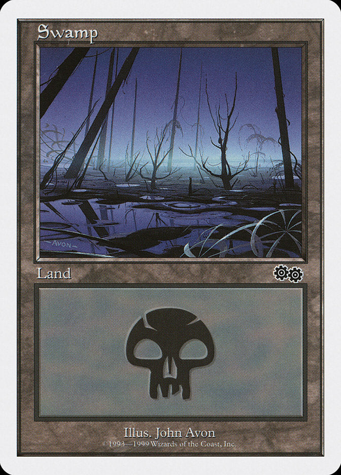 Swamp (136) [Battle Royale] MTG Single Magic: The Gathering    | Red Claw Gaming