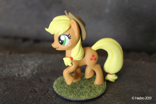 My Little Pony - Apple Jack Miniature Minatures Wizkids Games    | Red Claw Gaming