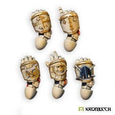Imperial Crusaders Power Gloves - Right (5) Minatures Kromlech    | Red Claw Gaming